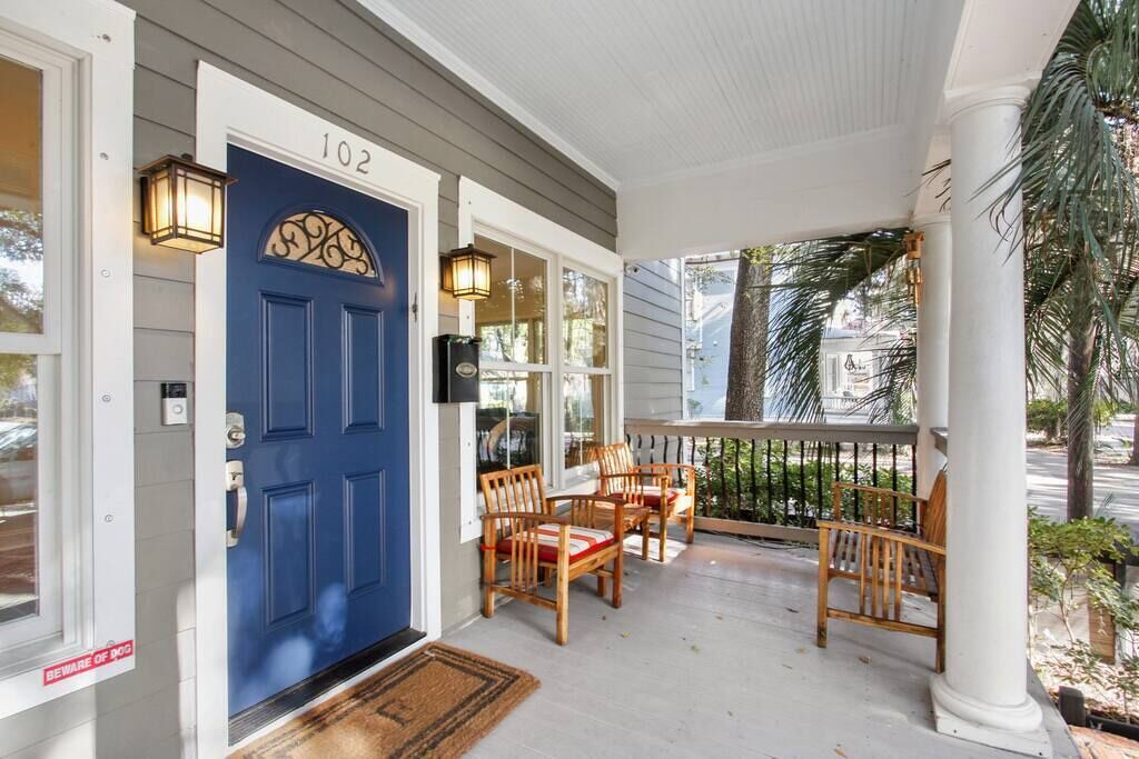 Photo of Outdoor in Metropolitan