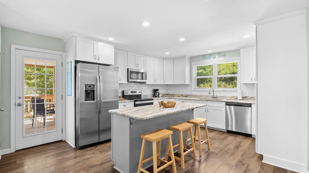 Photo of Kitchen in North Litchfield Beach