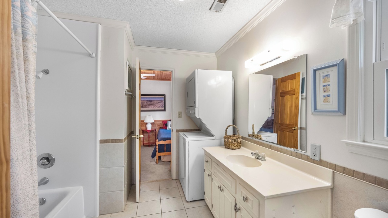 Photo of Bathroom in North Litchfield Beach