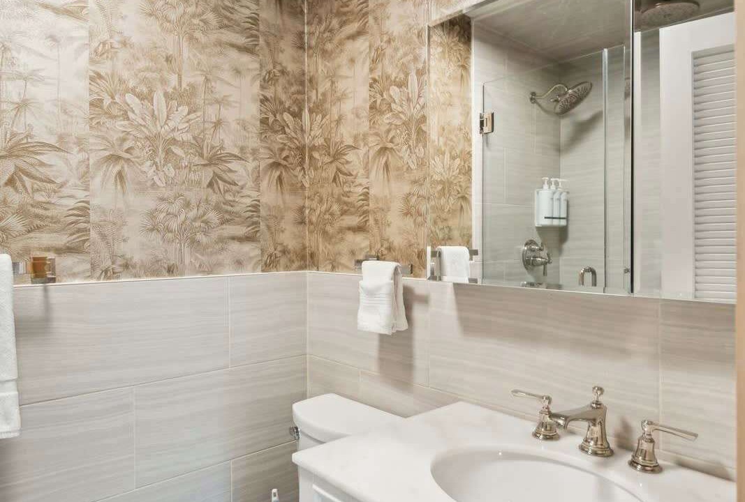 Photo of Bathroom in Sullivan's Island