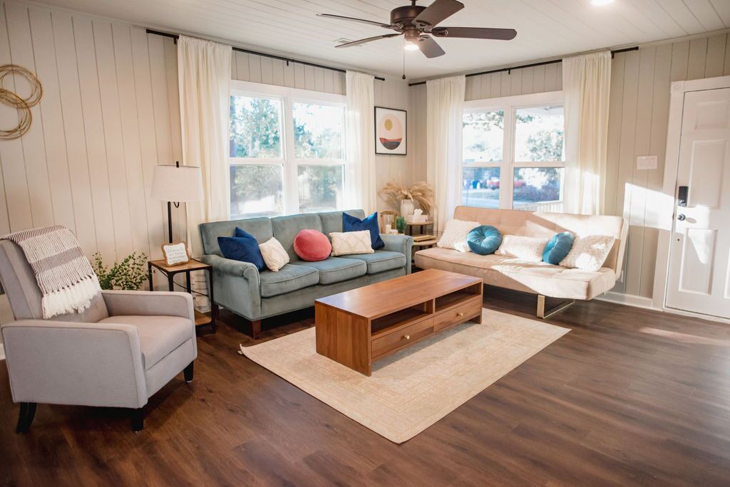 Photo of Livingroom in Johns Island