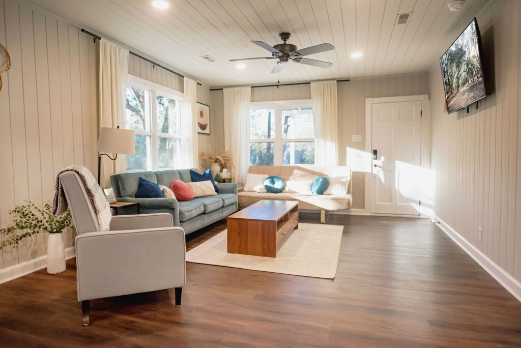 Photo of Livingroom in Johns Island