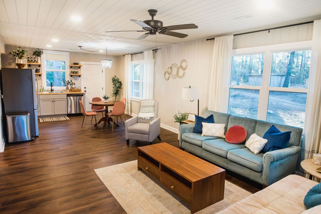 Photo of Livingroom in Johns Island