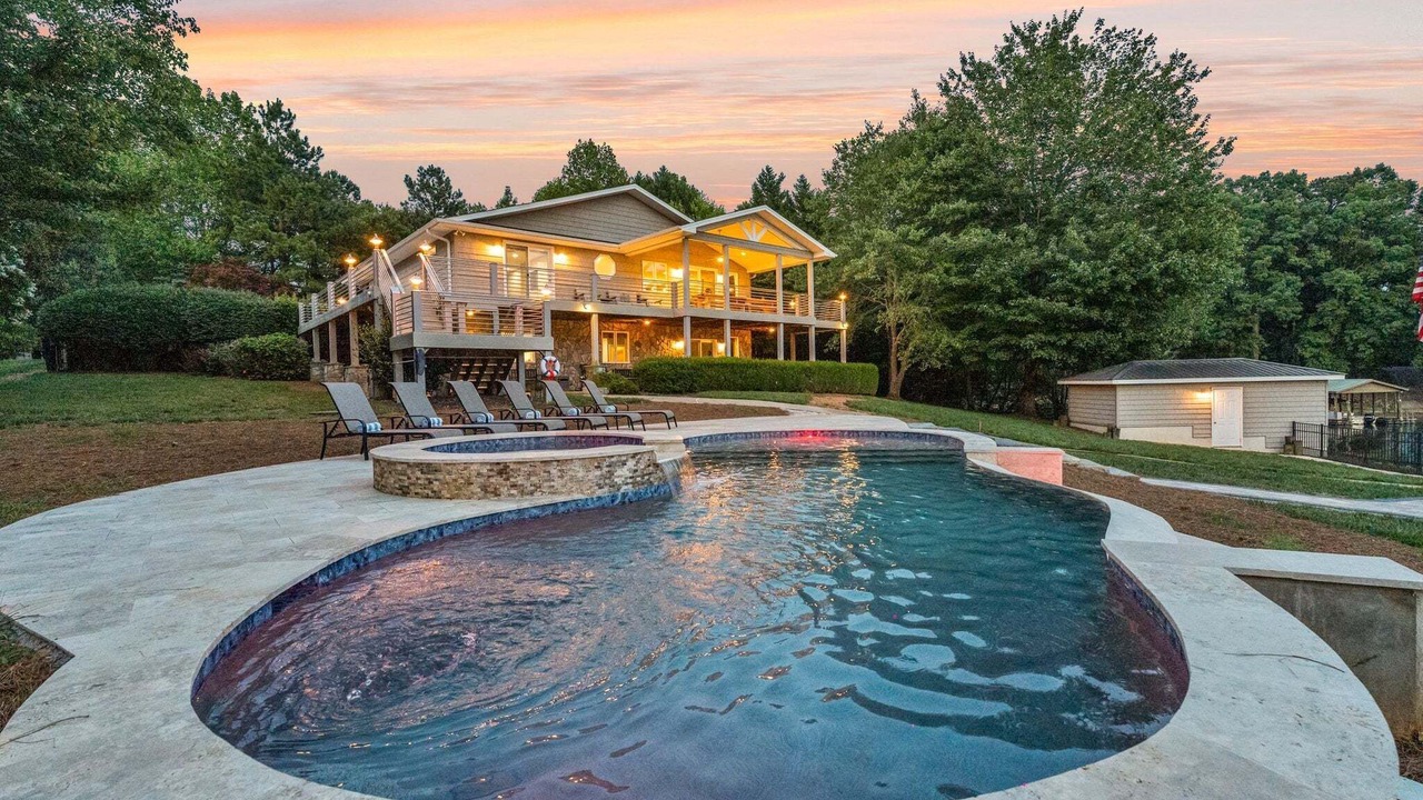 Photo of Outdoor in Troutman