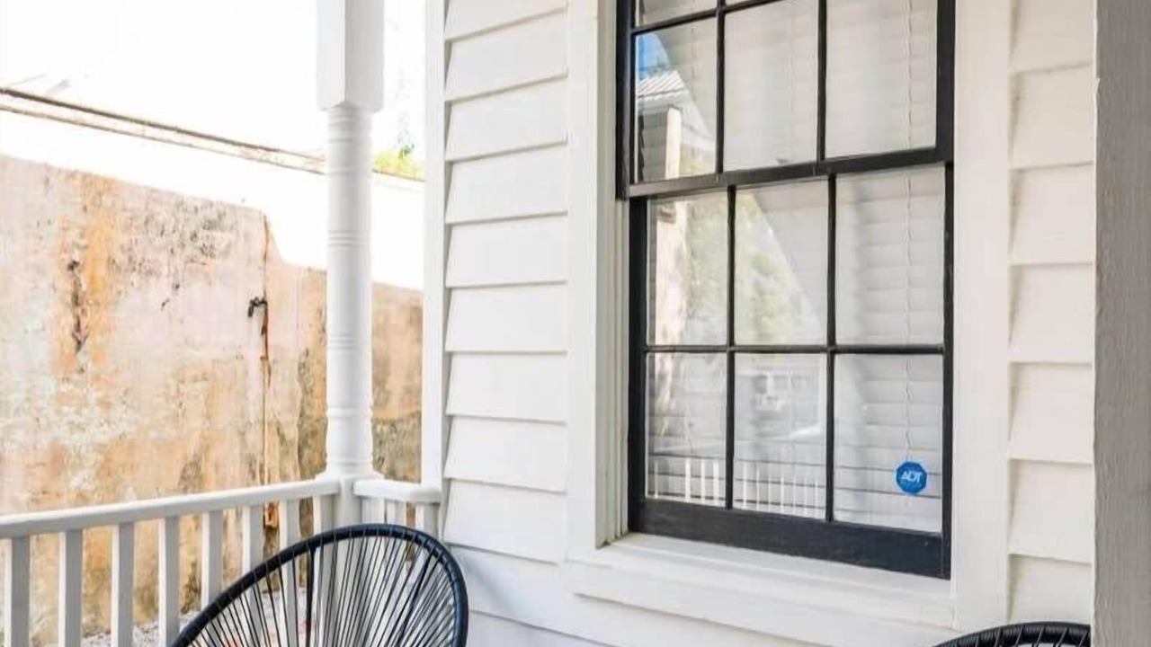 Photo of Patio Balcony in Cannonborough Elliotborough