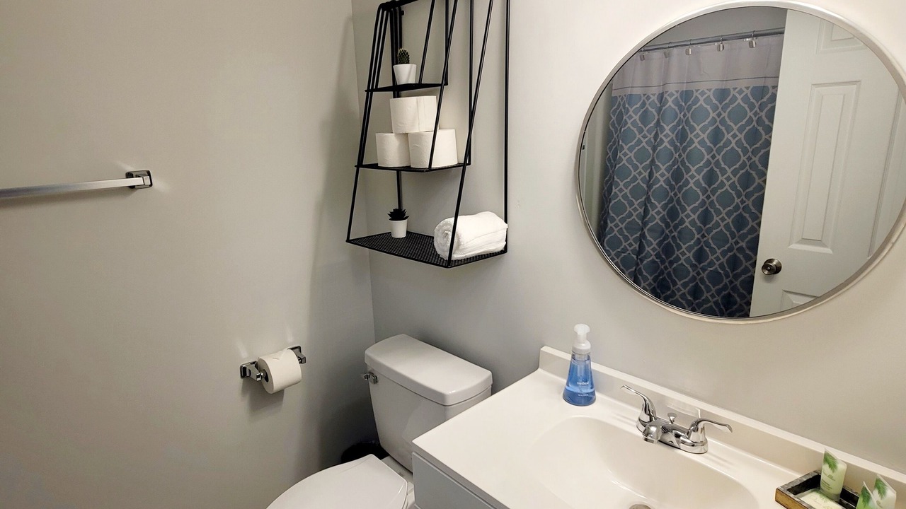 Photo of Bathroom in Hanahan
