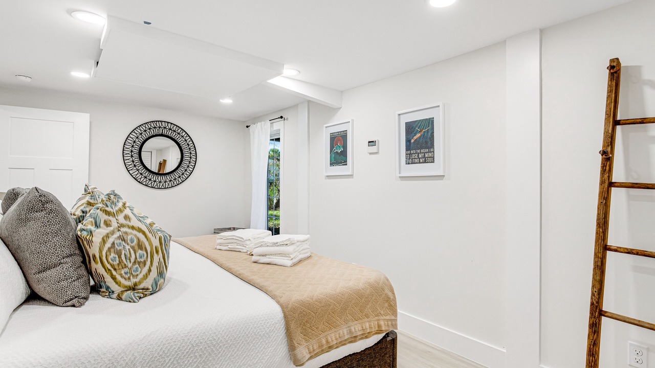 Photo of Bedroom in Folly Beach