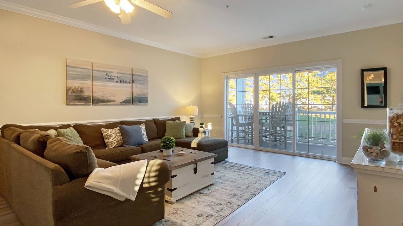 Photo of Livingroom in Central Myrtle Beach