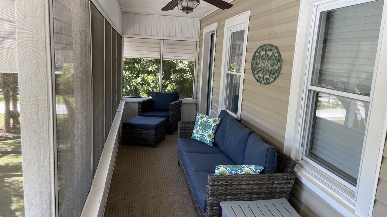 Photo of Patio Balcony in Windy Hill