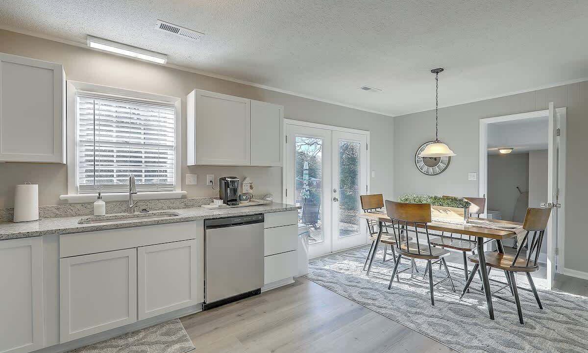 Photo of Kitchen in Goose Creek
