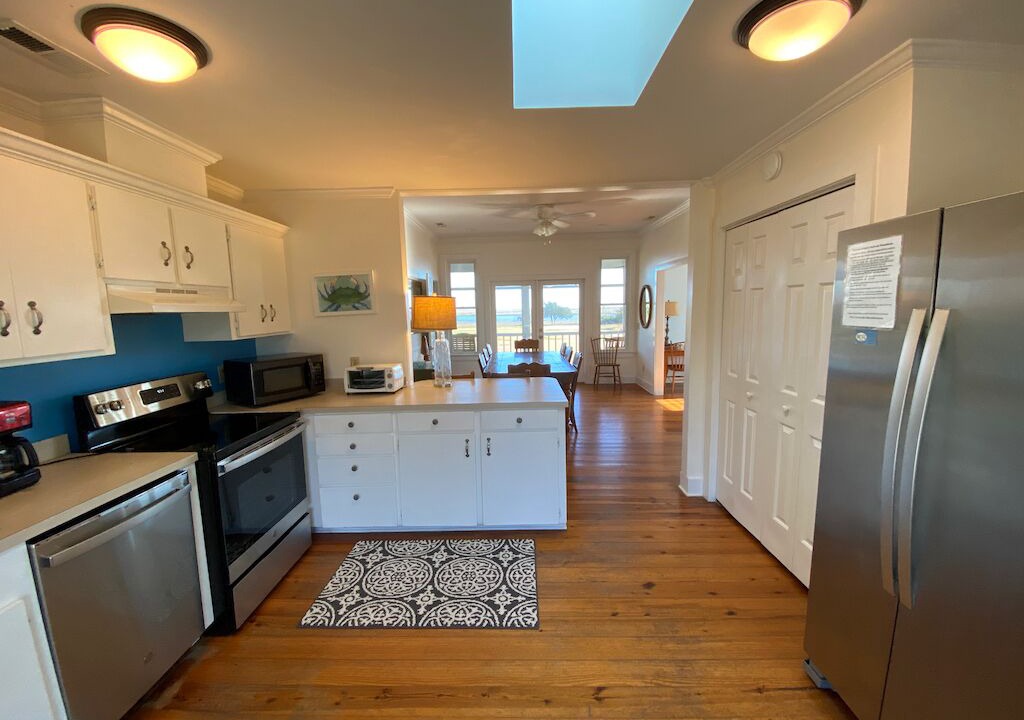 Photo of Kitchen in McClellanville