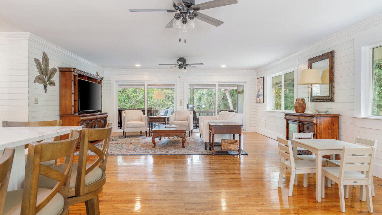 Photo of Livingroom in Saint Helena Island