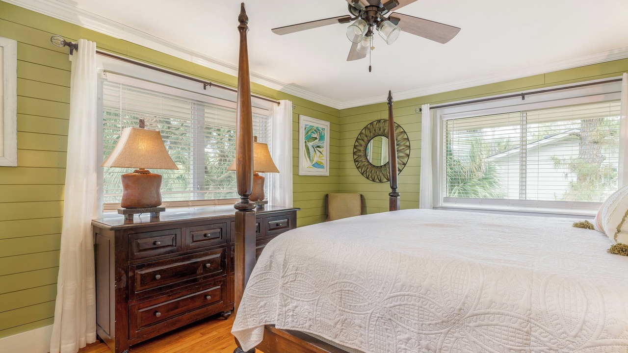 Photo of Bedroom in Saint Helena Island