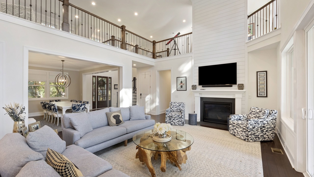 Photo of Livingroom in Vanderhorst Plantation