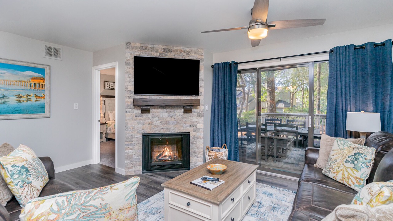 Photo of Bedroom in Arcadian Shores