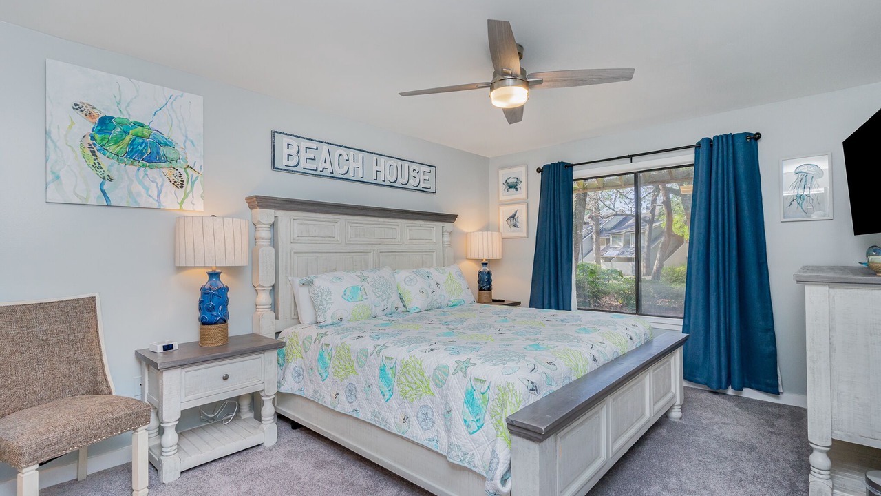 Photo of Bathroom in Arcadian Shores