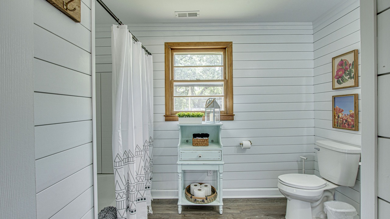 Photo of Bathroom in Lincolnville