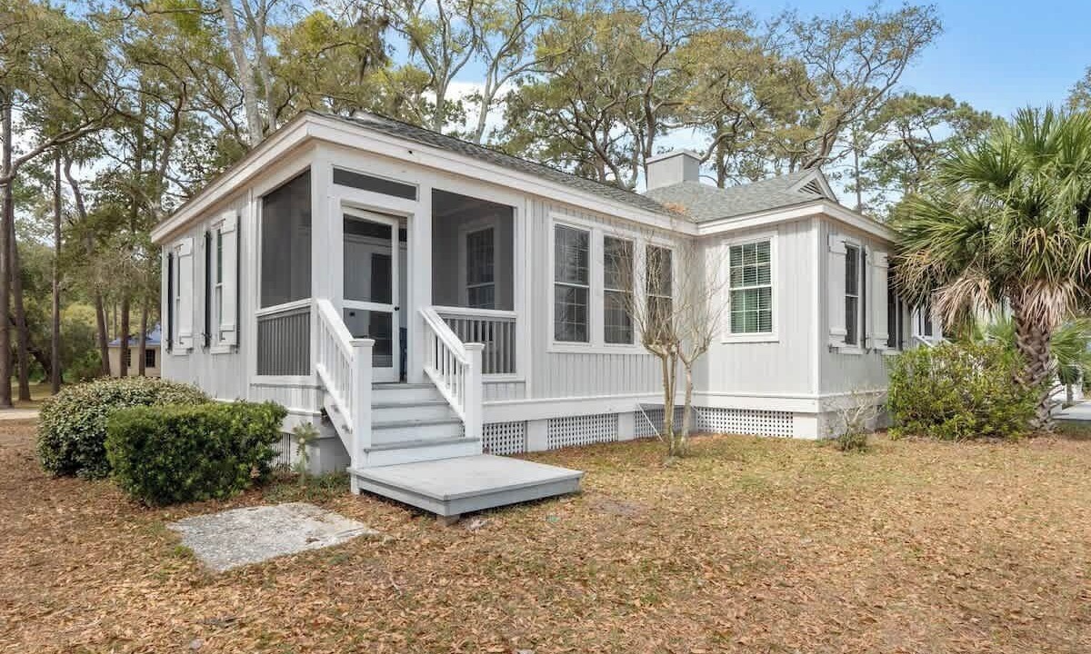 Photo of Outdoor in Melrose on the Beach