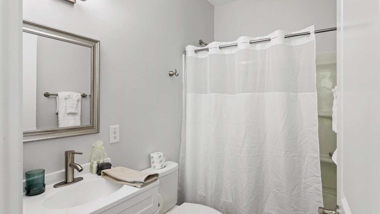 Photo of Bathroom in Hanahan