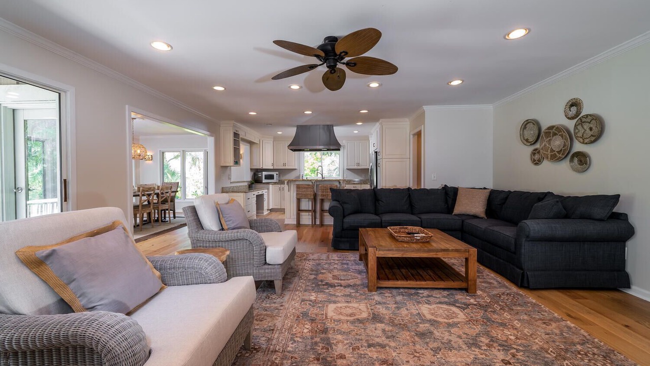 Photo of Livingroom in Seabrook Island