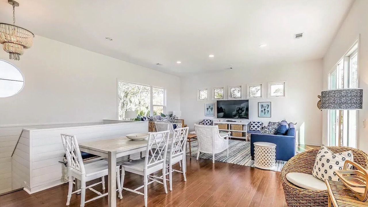 Photo of Bedroom in Saint Helena Island
