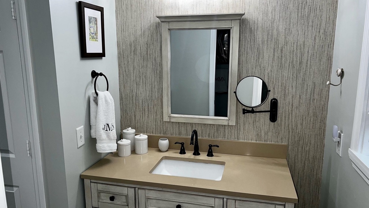 Photo of Bathroom in Tarpon Pond