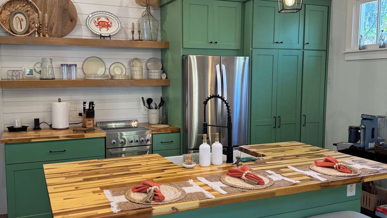 Photo of Kitchen in Summerville Historic District