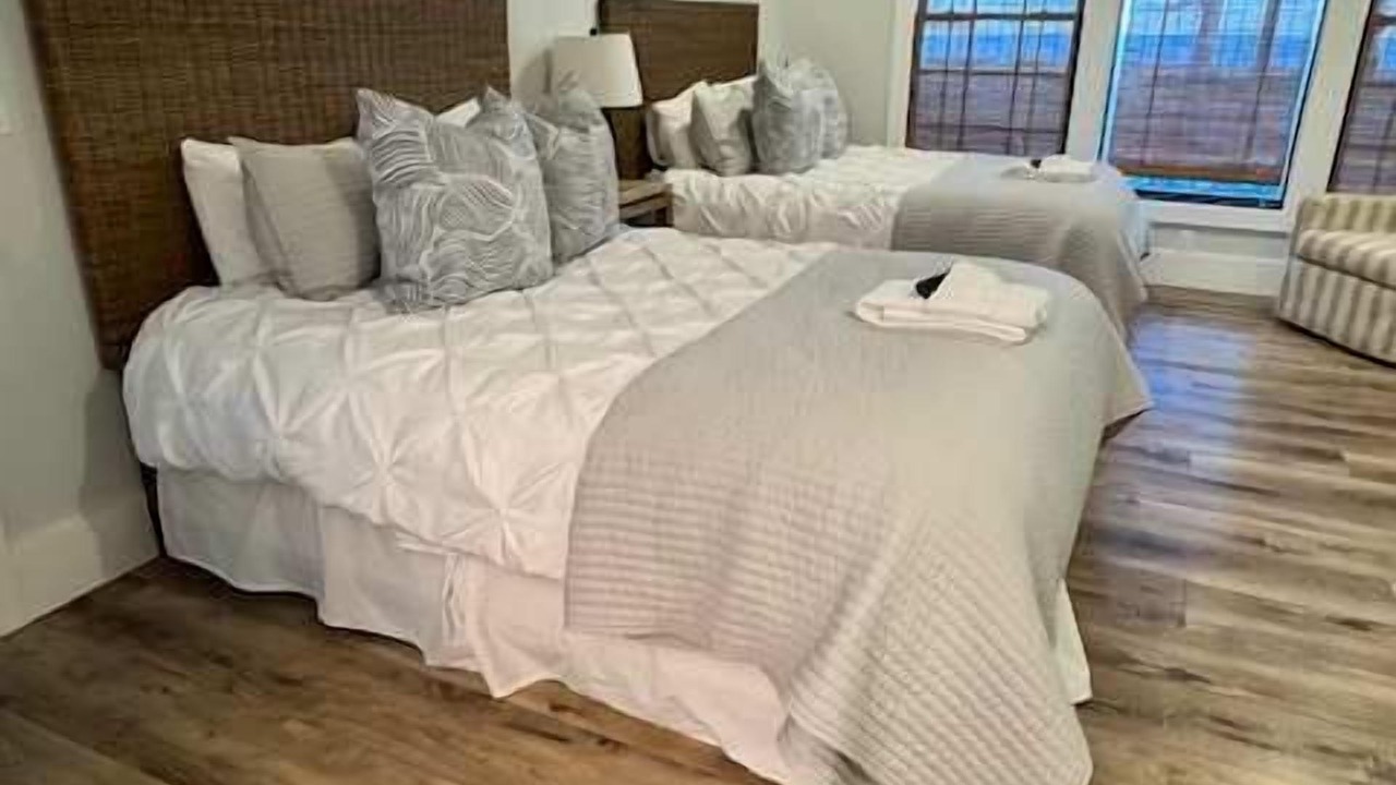 Photo of Bedroom in Melrose on the Beach