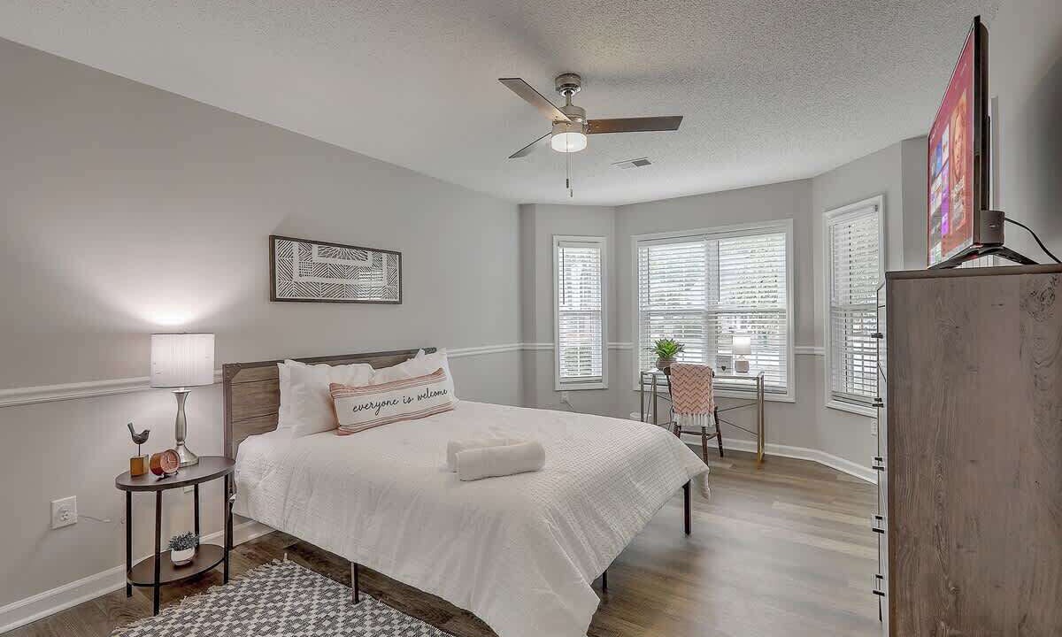 Photo of Bedroom in Summerville
