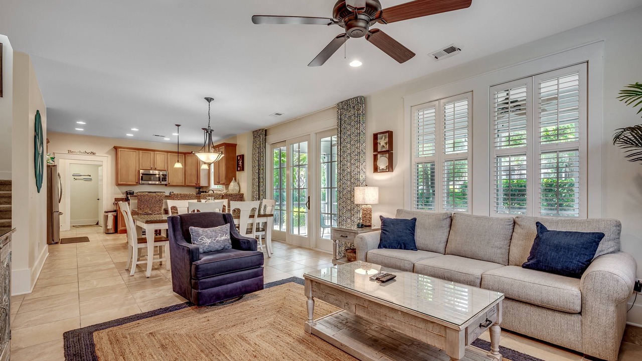 Photo of Livingroom in Windy Hill