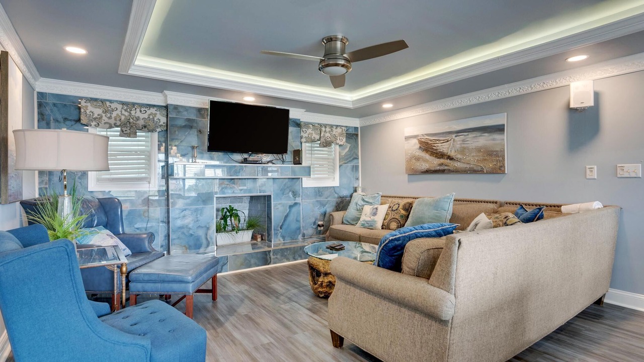 Photo of Livingroom in Atlantic Beach