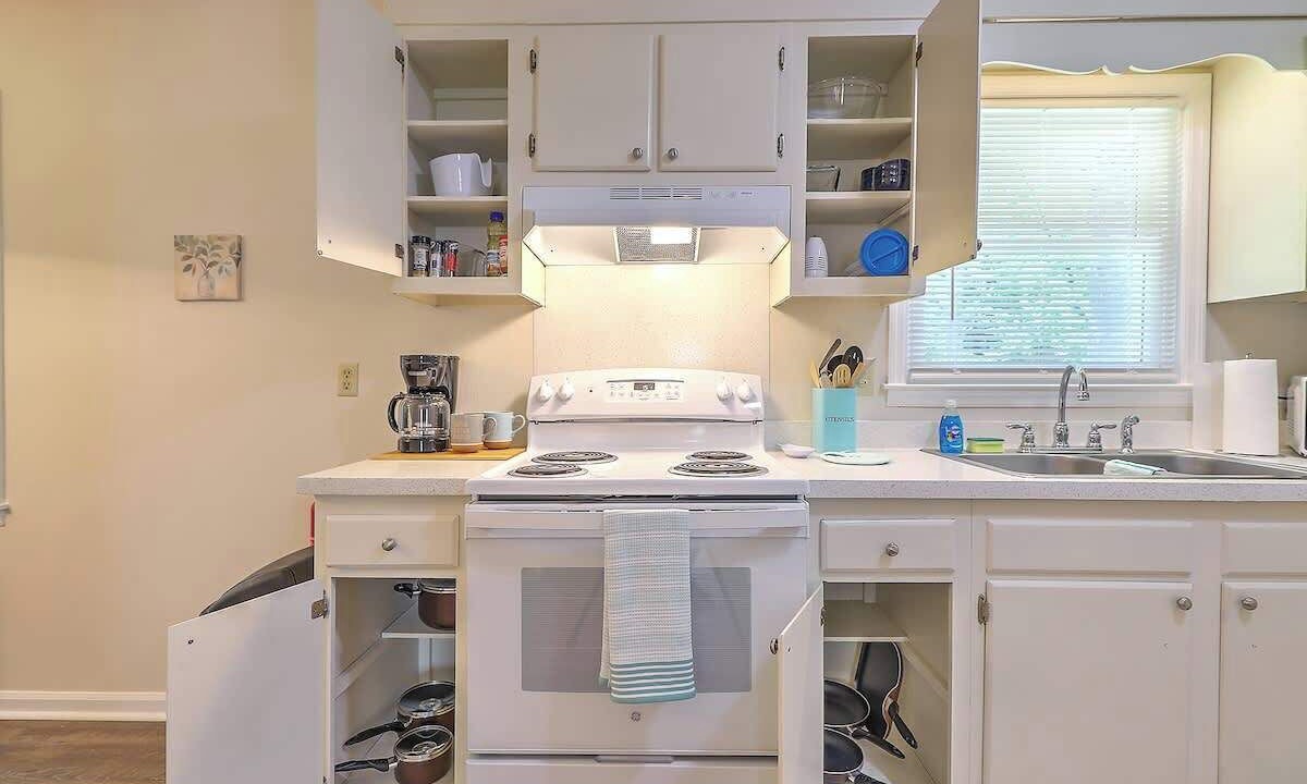 Photo of Kitchen in Goose Creek
