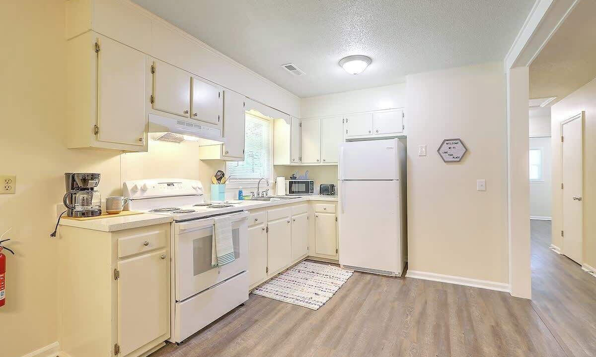 Photo of Kitchen in Goose Creek