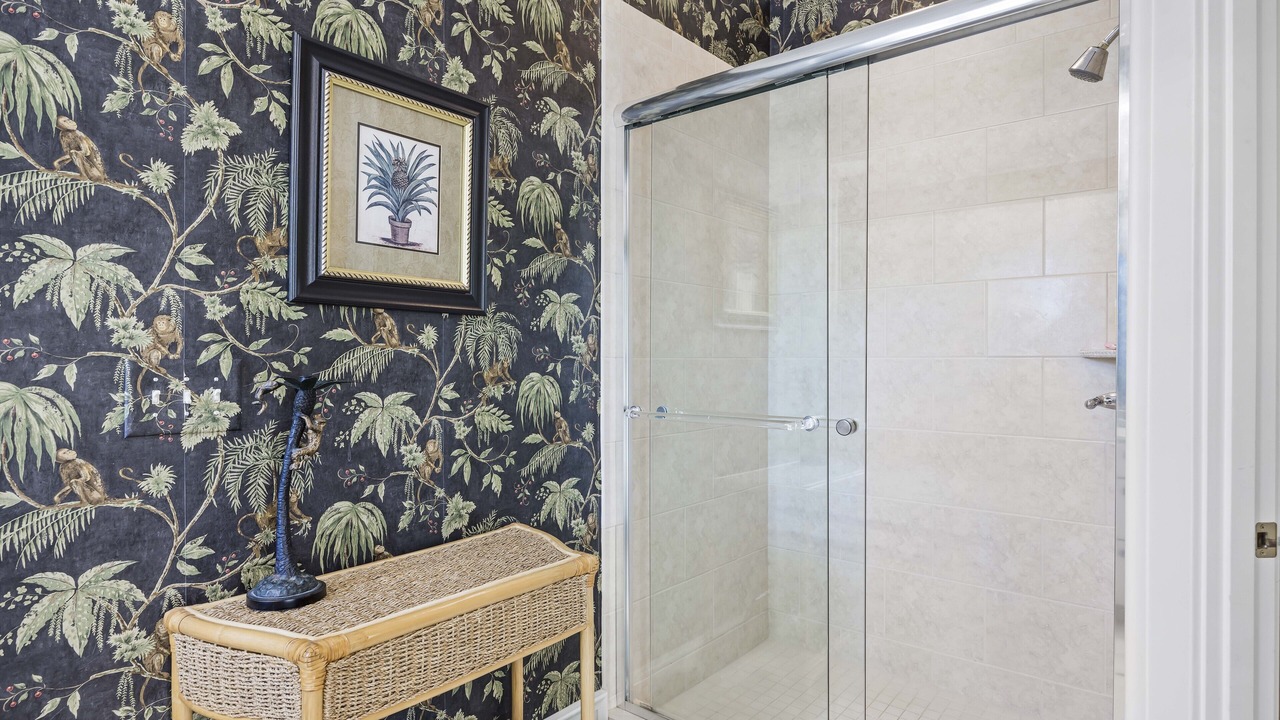 Photo of Bathroom in Debordieu Colony