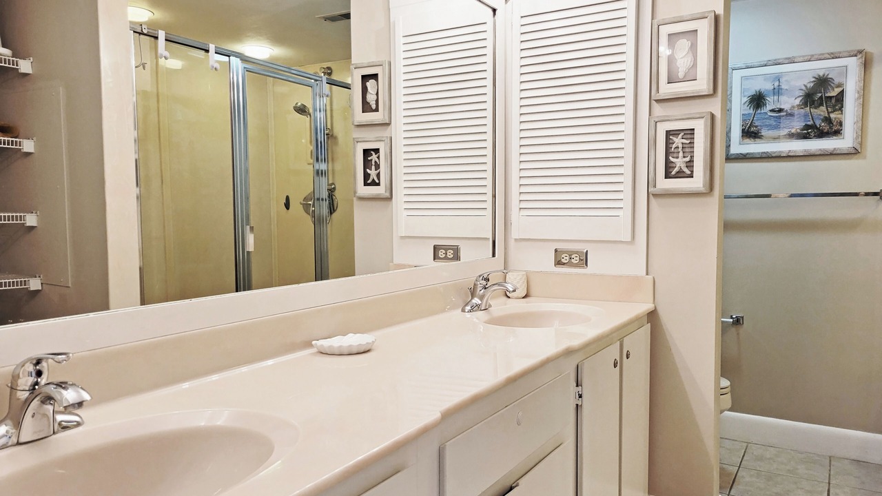 Photo of Bathroom in Litchfield by the Sea