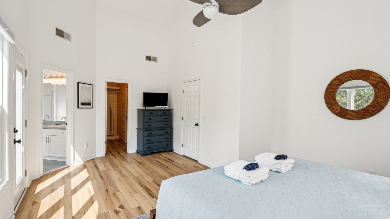 Photo of Bathroom in Sunset Point