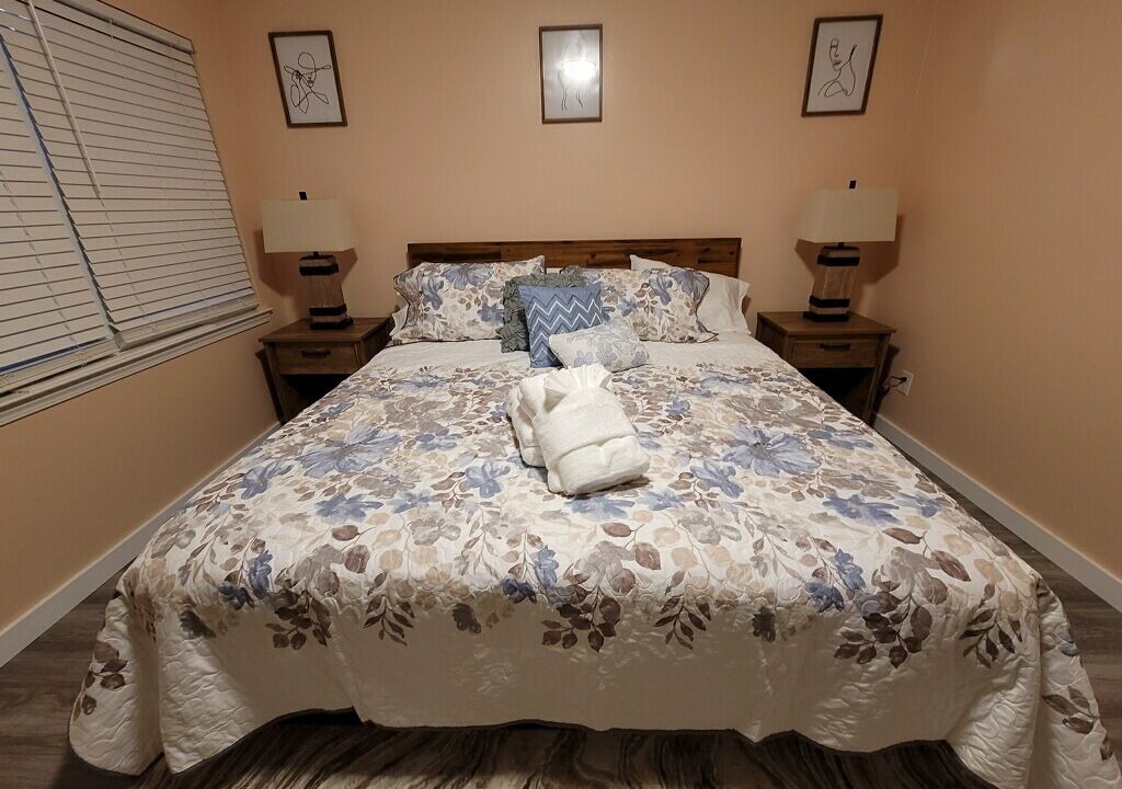 Photo of Bedroom in Palmetto Dunes