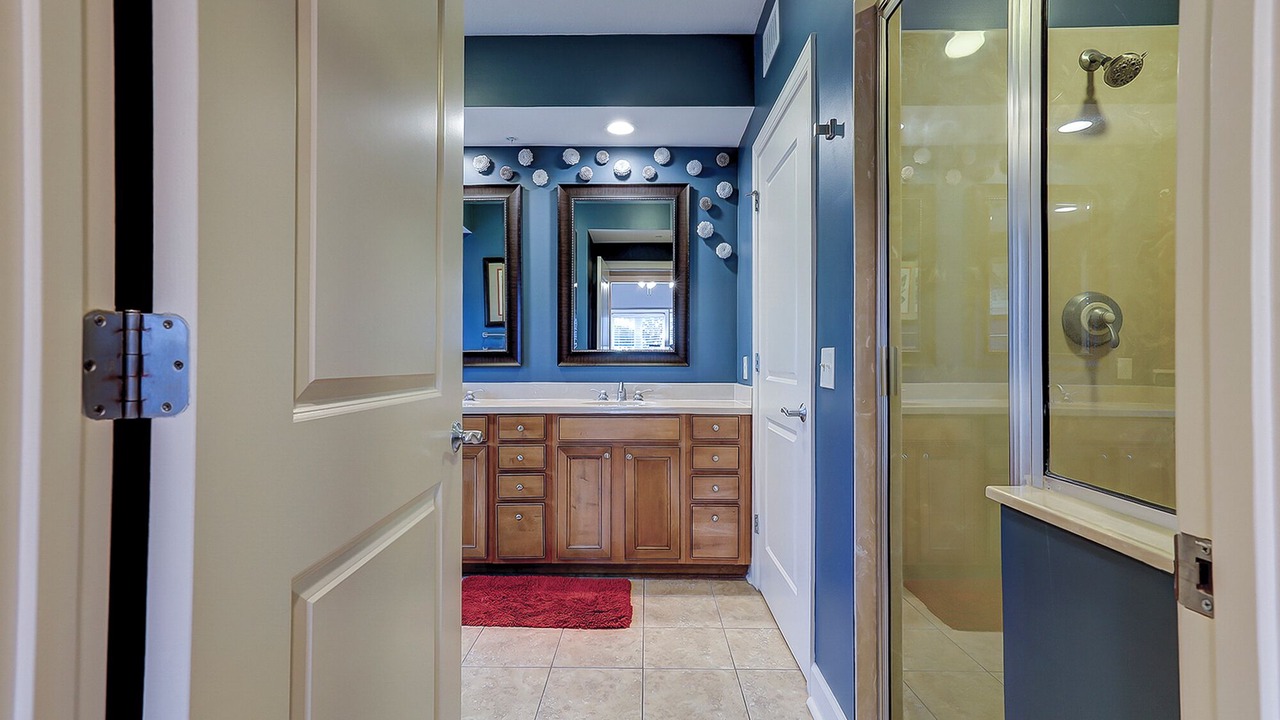 Photo of Bathroom in Shelter Cove
