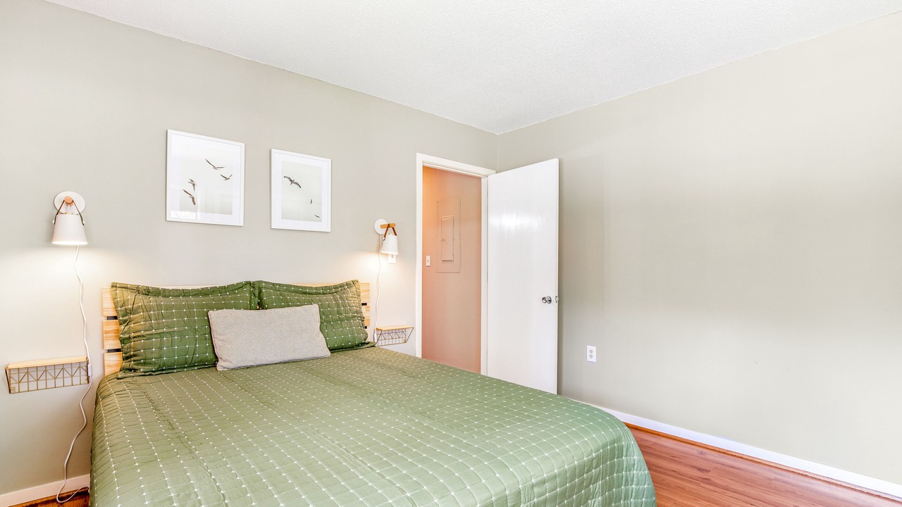 Photo of Bedroom in Ocean Ridge