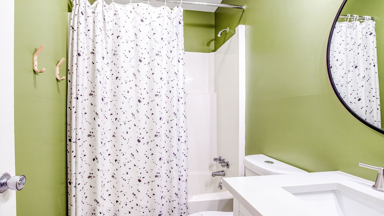 Photo of Bathroom in Ocean Ridge