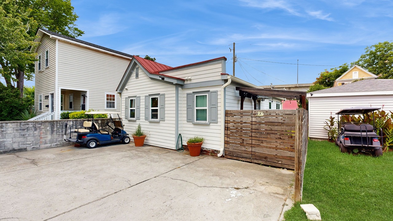 Photo of Outdoor in Westside