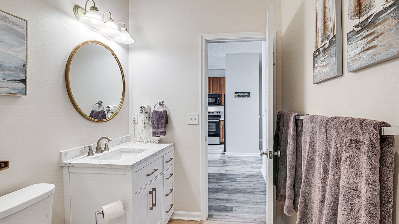 Photo of Bathroom in Red Hill