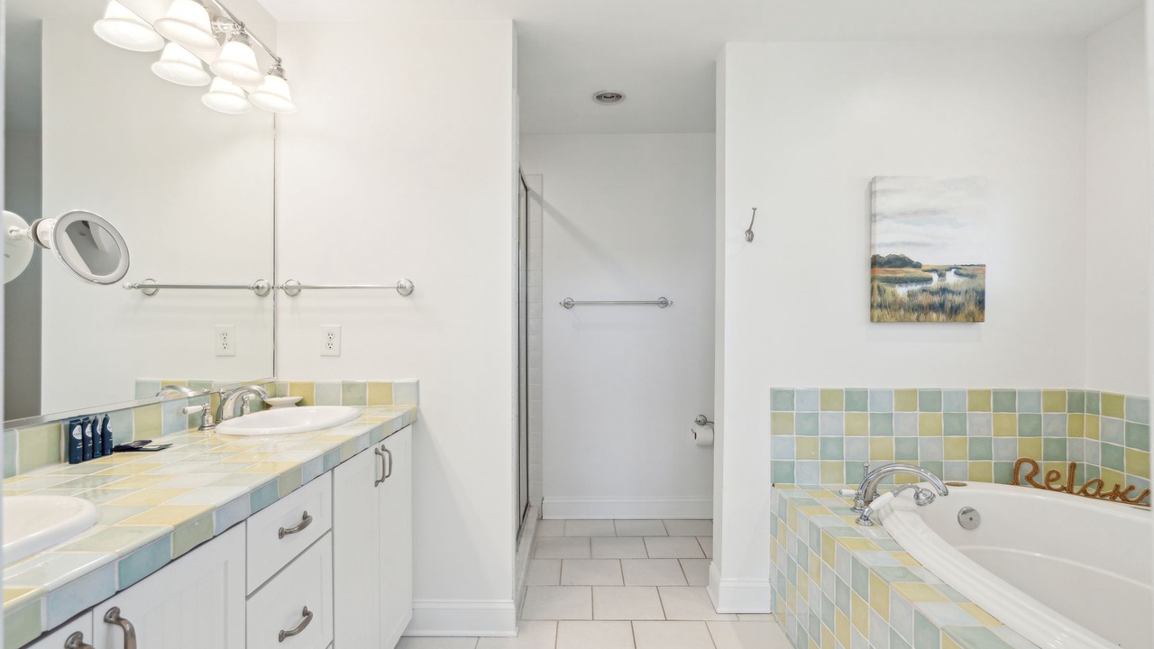 Photo of Bathroom in Sunset Point