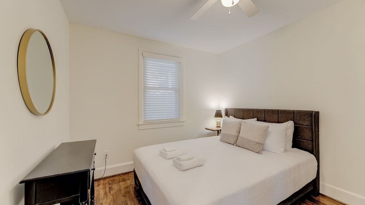 Photo of Bedroom in Rosewood