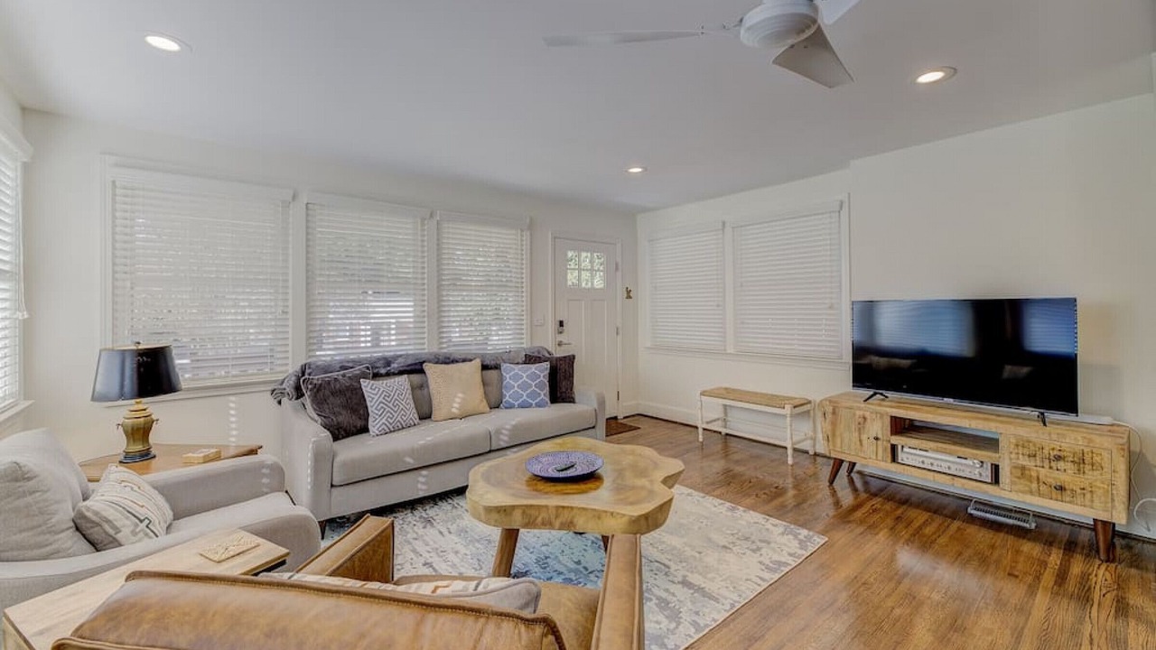 Photo of Livingroom in Rosewood