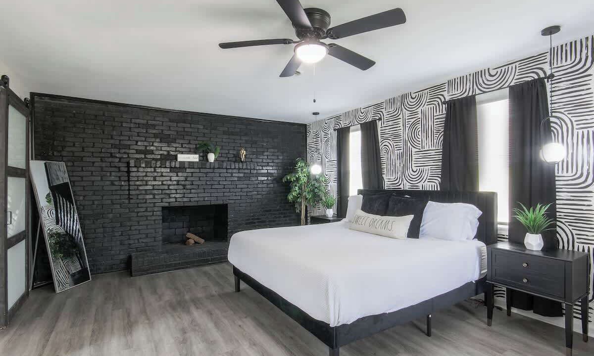 Photo of Bedroom in Columbia