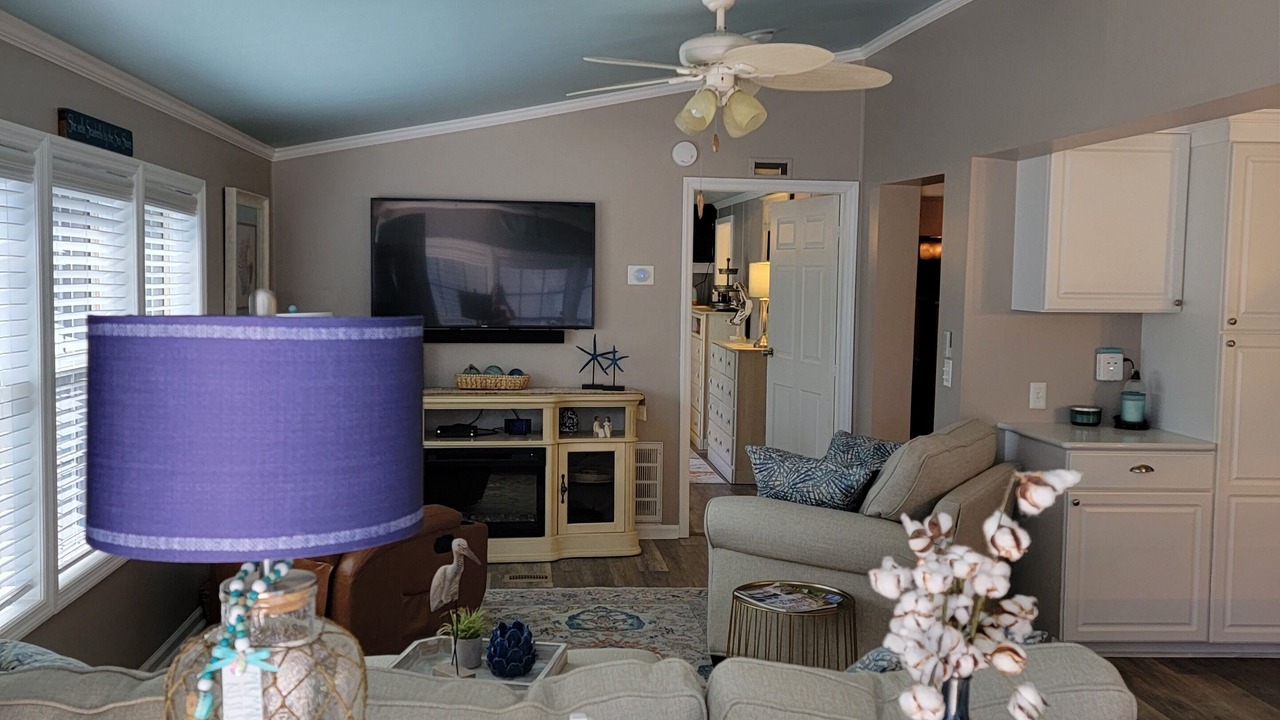 Photo of Livingroom in Garden City