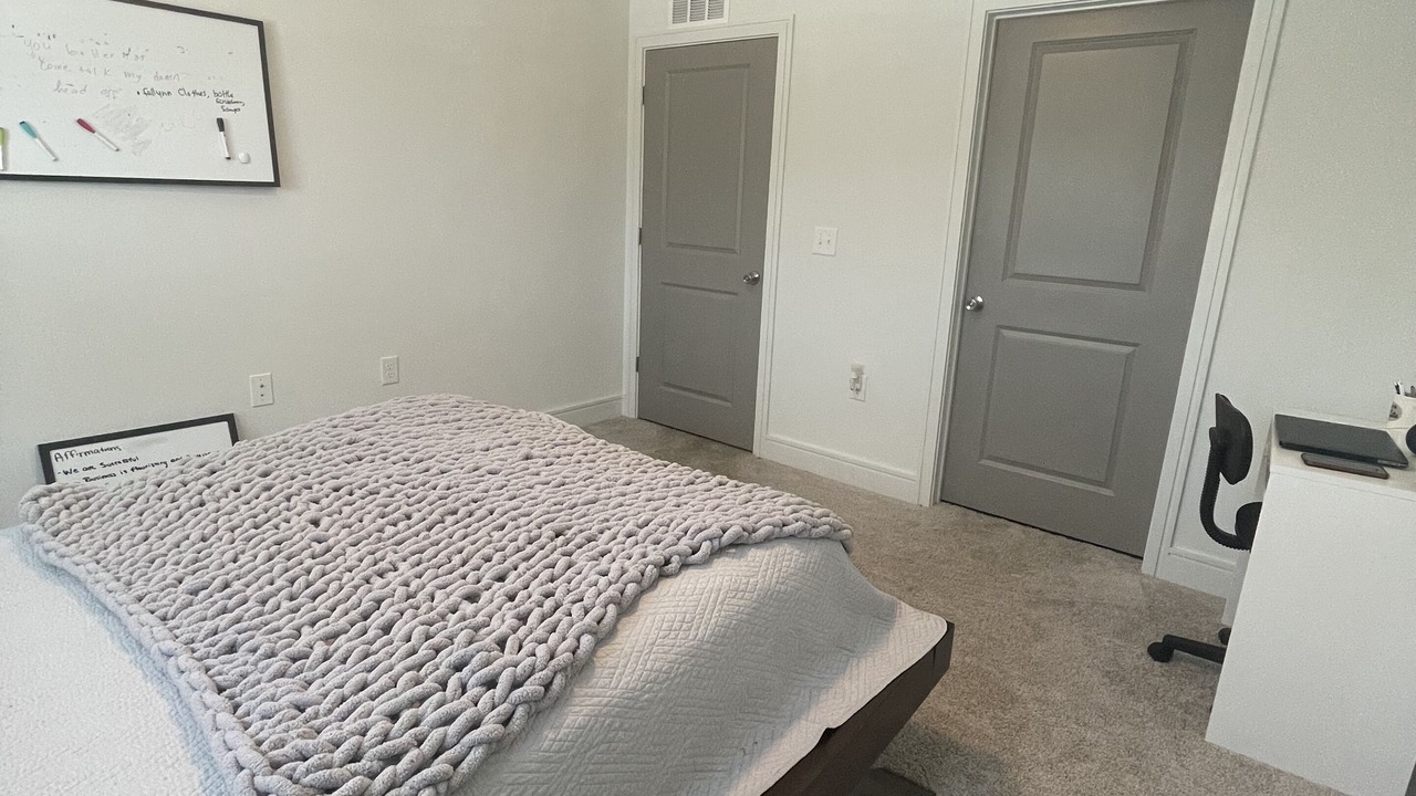 Photo of Bedroom in Summerville