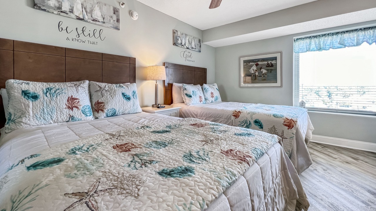 Photo of Bedroom in Arcadian Shores