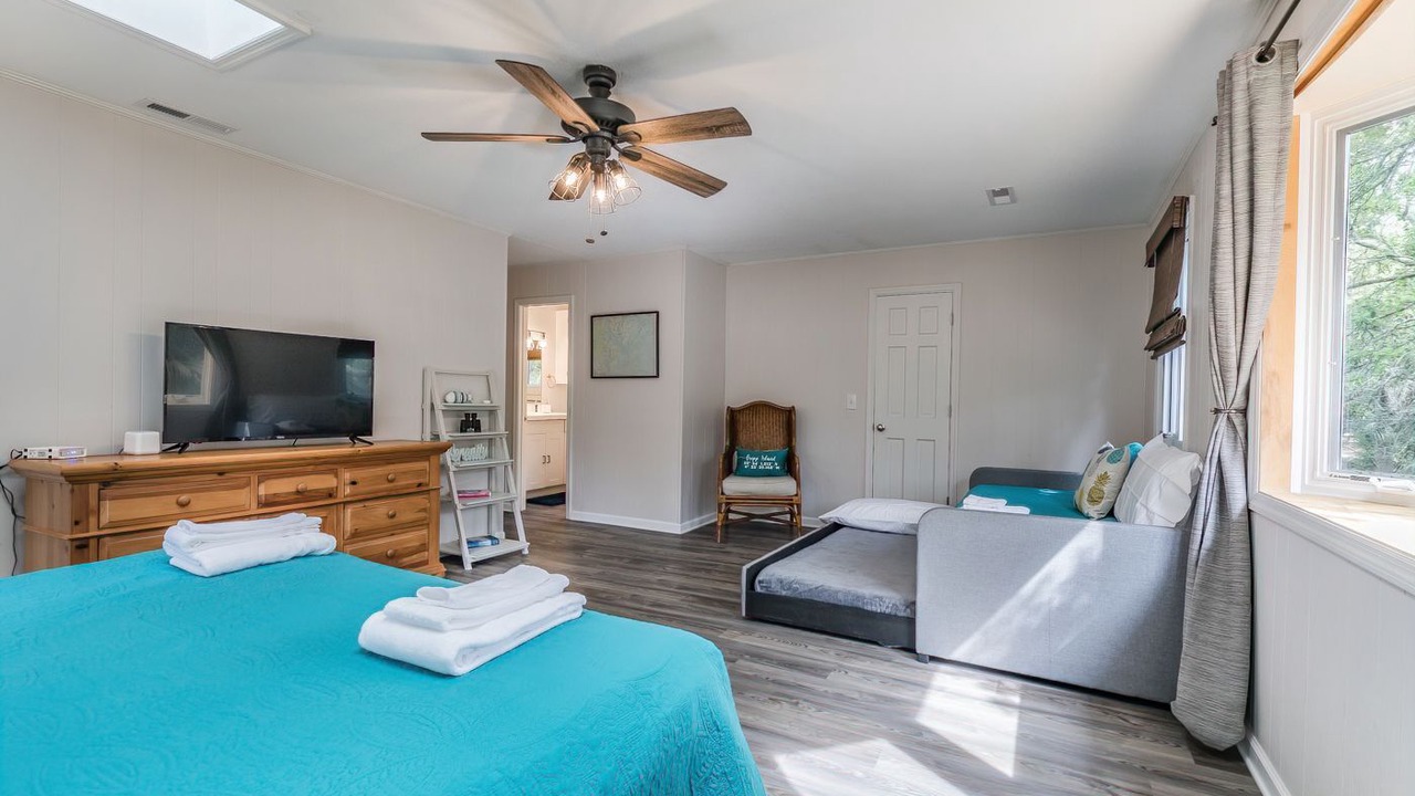 Photo of Bedroom in Saint Helena Island